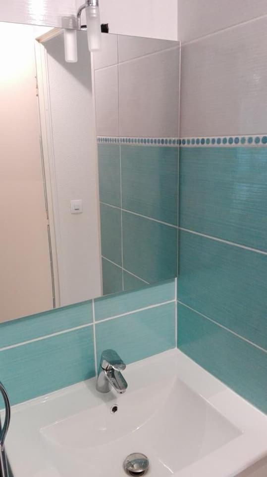Barcarès F2 cabine, RDC, plage 50 m, 28 m2, 6 personnes Le Barcarès Esterno foto